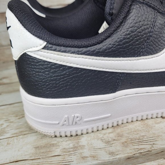 Nike Air Force 1 LV Men's size 9 Black White low top Athletic Shoes - Picture 3 of 16